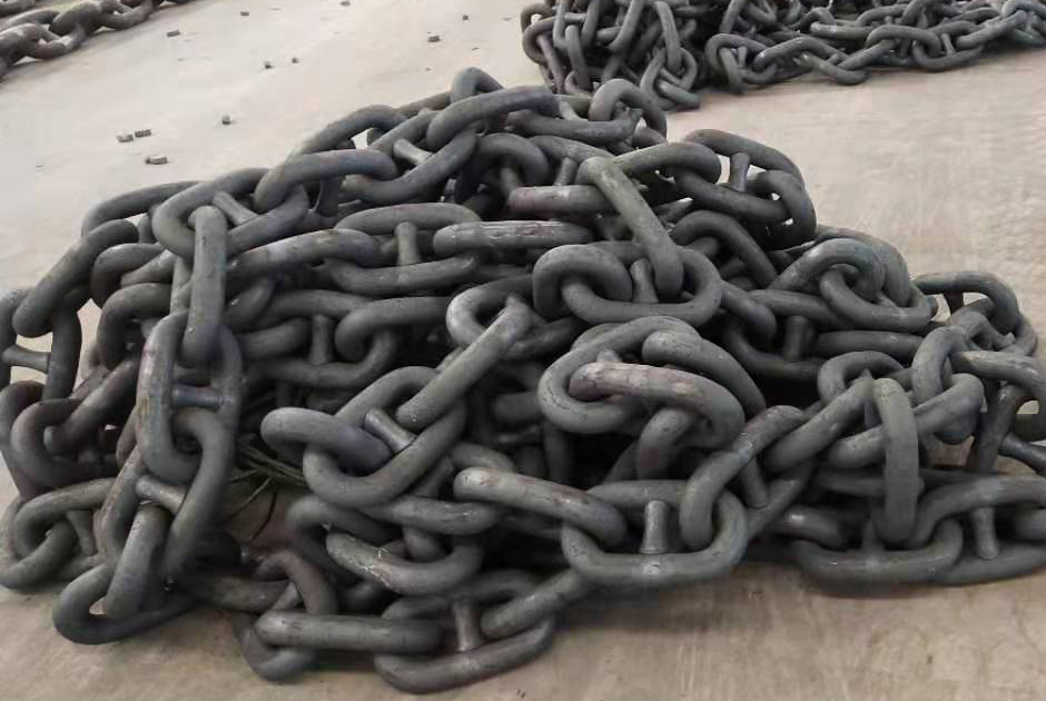 Anchor chain in stock